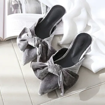 Sandales un čības sieviešu apģērbi Muller slinks vasarā no modes dzīvoklis zemiem papēžiem neto red Baotou pusi čības sieviešu kurpes