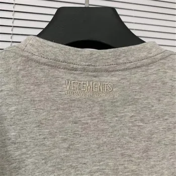 Vetements Vienkāršu Stila T-Kreklu apdruka Vīriešu Sieviešu Apkakles Toņu Embroideredy Logo VTM T Krekls